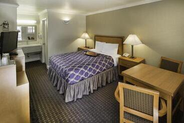 هتل Soma Park Inn