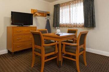 هتل Soma Park Inn