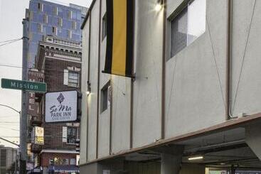 هتل Soma Park Inn
