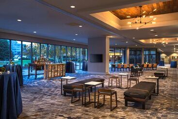 هتل Sonesta Nashville Airport