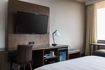 هتل Sonesta Nashville Airport