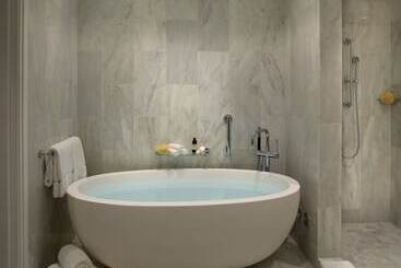 هتل The London West Hollywood At Beverly Hills