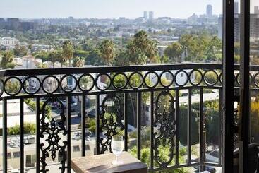 هتل The London West Hollywood At Beverly Hills