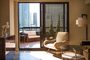 هتل Thompson Chicago, By Hyatt