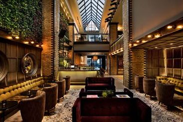 هتل Thompson Chicago, By Hyatt