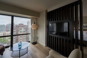 هتل Thompson Chicago, By Hyatt
