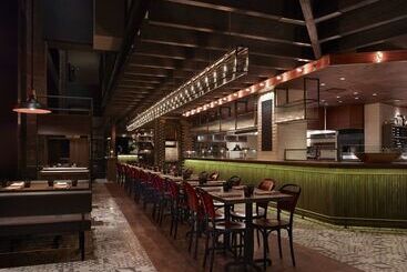 هتل Thompson Chicago, By Hyatt
