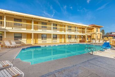 هتل Travelodge By Wyndham El Paso  Airport