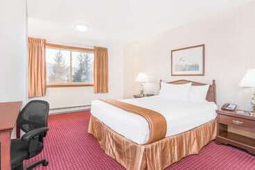 هتل Travelodge By Wyndham Juneau
