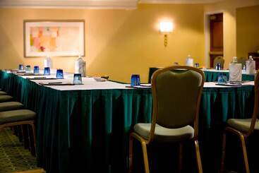 هتل Washington Dulles Airport Marriott