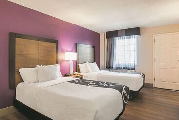 هتل Wingate By Wyndham Galveston East Beach