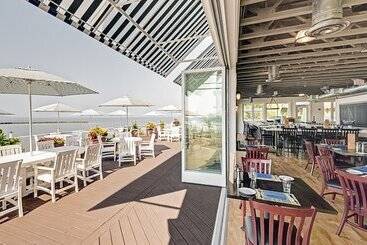 Kingsmill Resort