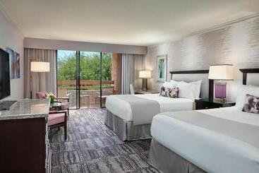 Loews Ventana Canyon Resort