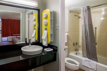 Motel 6marietta, Ga  Atlanta Northwest
