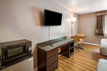 Motel 6rossford, Oh