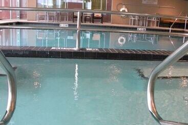 Мотель Cambria Hotel Rapid City Near Mount Rushmore