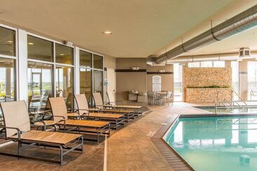 مُتل Cambria Hotel Rapid City Near Mount Rushmore