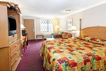مُتل Knights Inn Austell