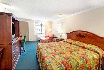 مُتل Knights Inn Austell