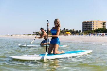 Pink Shell Beach Resort And Marina