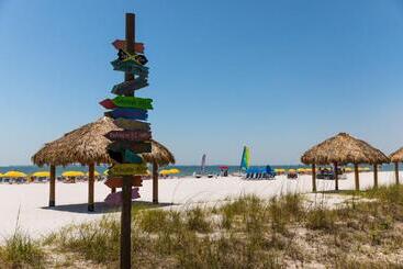 Pink Shell Beach Resort And Marina