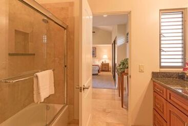 استراحتگاه Wailea Elua Village   Coraltree Residence Collection