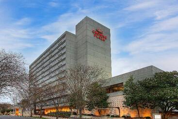 هتل Crowne Plaza Knoxville Downtown University, An Ihg