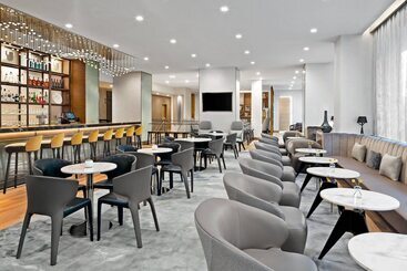 Ac Hotel Kansas City Plaza