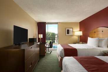 هتل Baymont By Wyndham Salem Roanoke Area