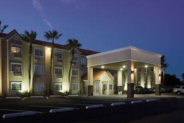 هتل Best Western Beachside Inn