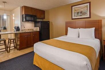 فندق Best Western Cascadia Inn