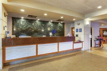 هتل Best Western Plus Butte Plaza Inn