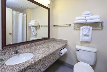 Wyndham Tucson Airport Hotel & Conference Center