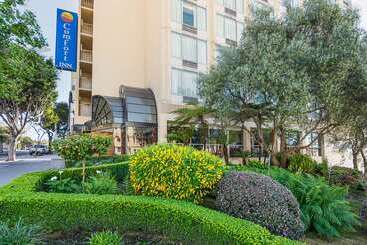 هتل Comfort Inn By The Bay