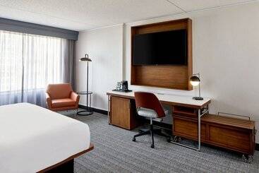هتل Courtyard By Marriott Detroit Downtown