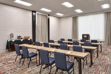 هتل Courtyard By Marriott Ogden