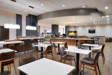 هتل Courtyard By Marriott Ogden