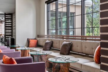 Delta Hotels By Marriott Burlington