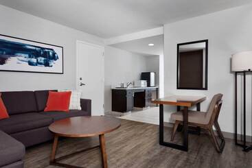 Delta Hotels By Marriott Burlington