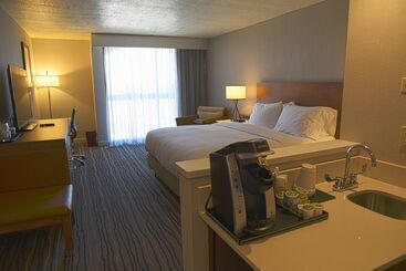 هتل Doubletree By Hilton Helena Downtown