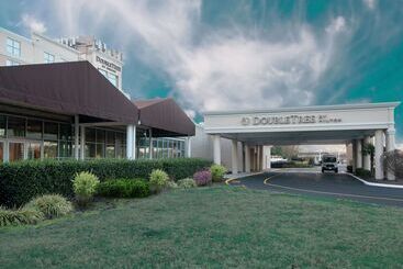 Doubletree By Hilton Hotel Norfolk Airport