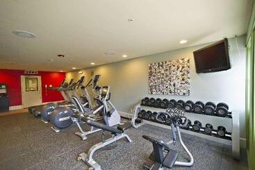 Doubletree Suites By Hilton Hotel Huntsville South
