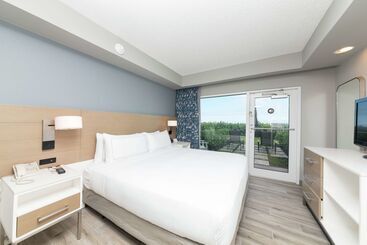 هتل Doubletree Suites By Hilton Melbourne Beach Oceanfront