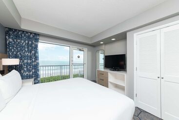 هتل Doubletree Suites By Hilton Melbourne Beach Oceanfront