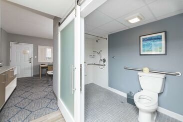 هتل Doubletree Suites By Hilton Melbourne Beach Oceanfront