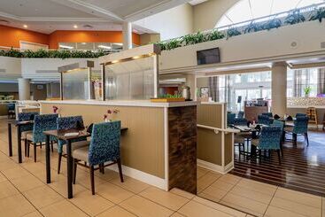 هتل Doubletree Suites By Hilton Melbourne Beach Oceanfront