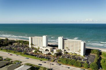 هتل Doubletree Suites By Hilton Melbourne Beach Oceanfront
