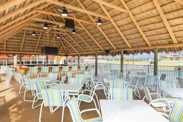هتل Hampton Inn Daytona Beach/beachfront