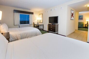هتل Hampton Inn Daytona Beach/beachfront