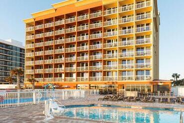 هتل Hampton Inn Daytona Beach/beachfront